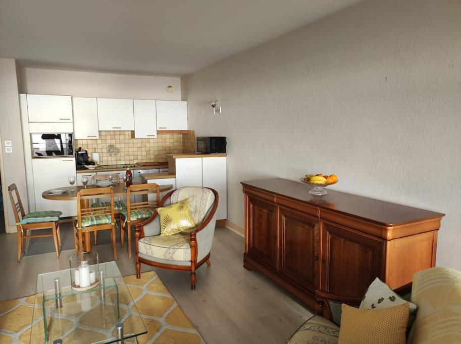 L'Escale - Appartement Vue Mer Concarneau Esterno foto